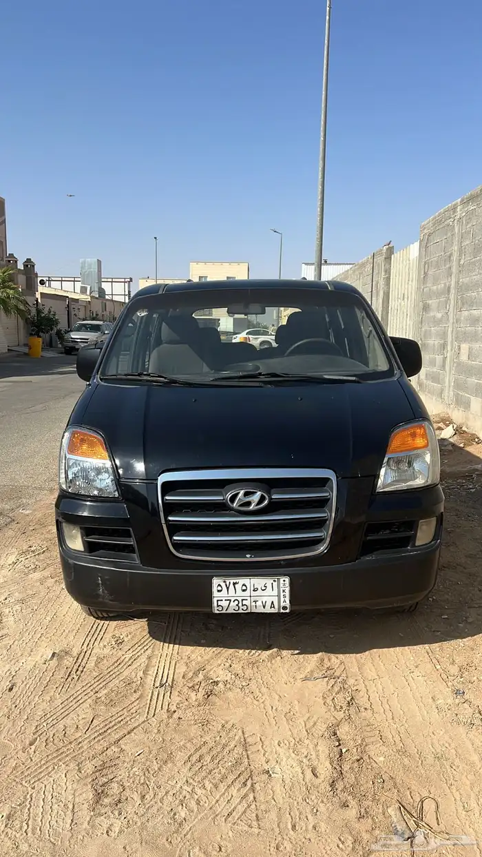 باص هونداي H1 1