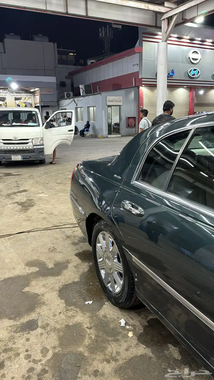 لنكون   تاون كار 2003 2