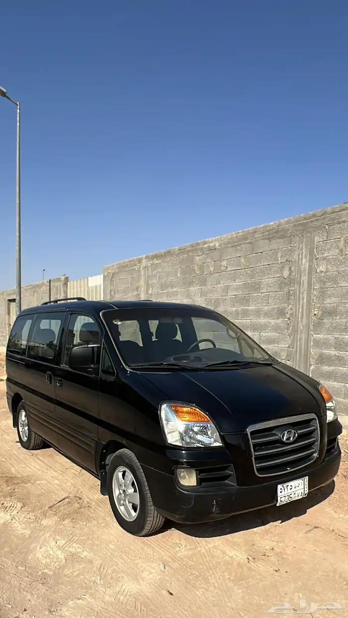 باص هونداي H1 0