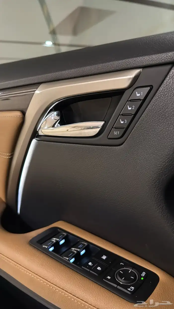 لكزس RX 350 شرط 14