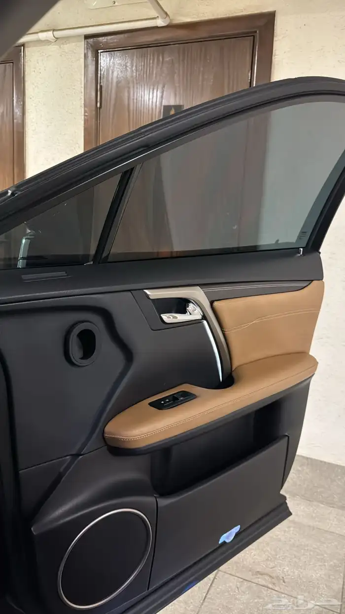 لكزس RX 350 شرط 17