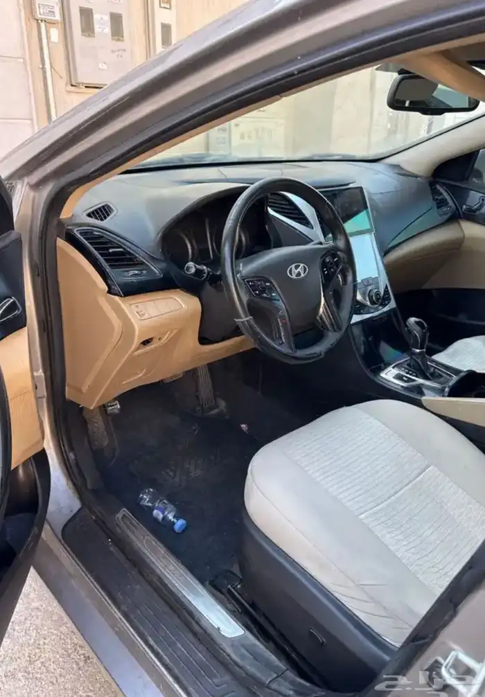 ازيرا 2012 6سلندر 2