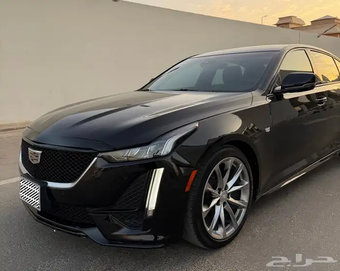 كاديلاك CT5 2022 فئة سبورت مواصفات مميزة ضمان الوكيل كدلك 2