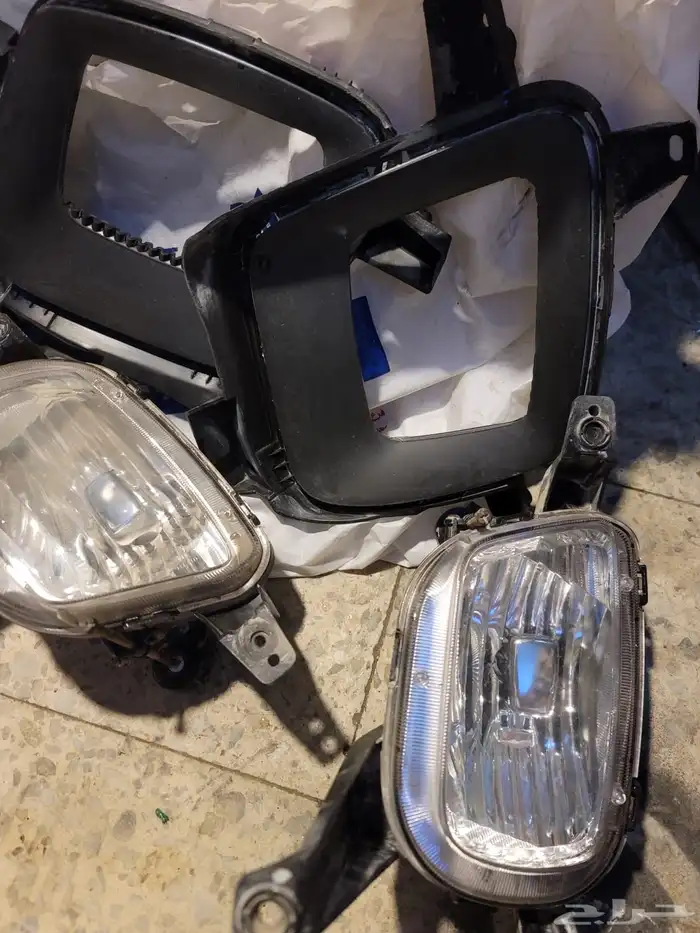 كشافات مع القاعده كيا كرنفال 3