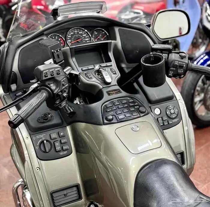 قولد وينق هوندا 1