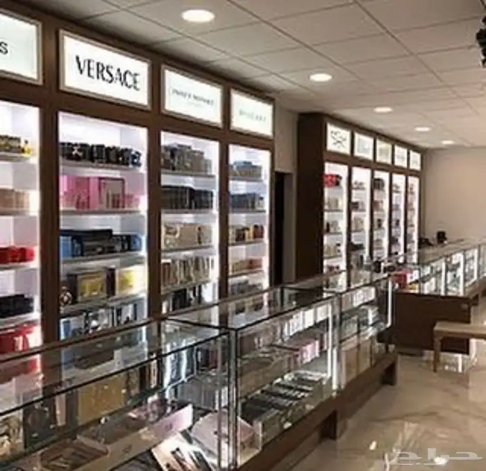 تفصيل. رفوف صيدليات. عطور أدوات تجميل 4