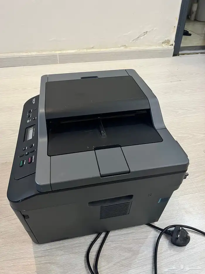 طابعه جديده لم تستخدم سوى يوم فقط 1