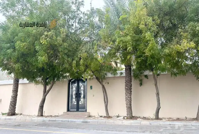 فيلا فاخر للبيع 5