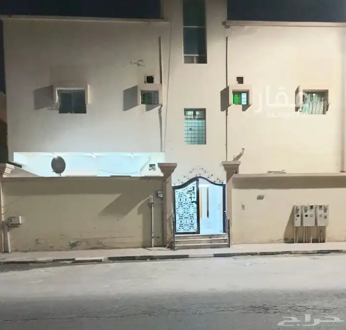 للبيع عماره سكنيه في حي بدر الدمام 0