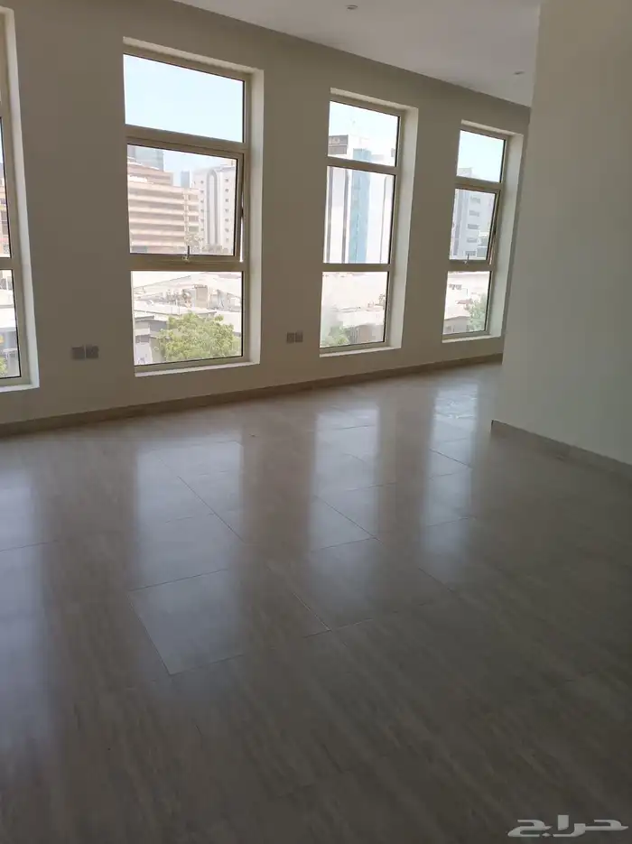 مكاتب فاخرة وجديدة 7