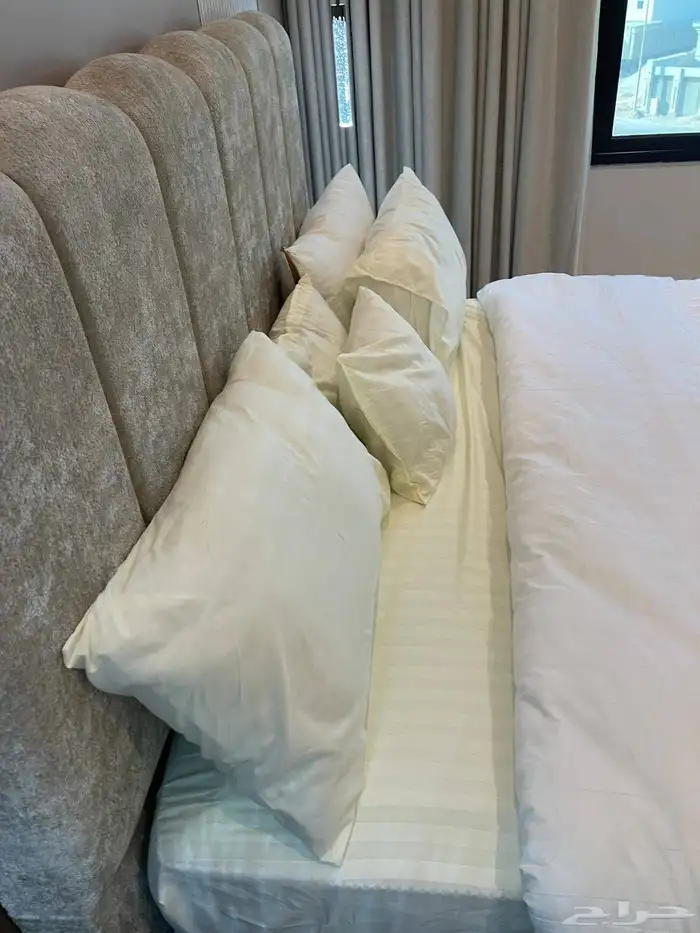 مطلوب أستديو لاسرة سودانية صغيرة الحمراء فقط تكوغ رخيصة 0