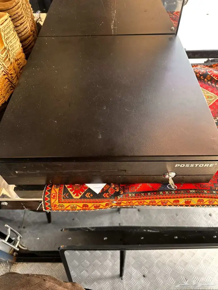 للبيع عربة فود ترك بمحتويتها 5