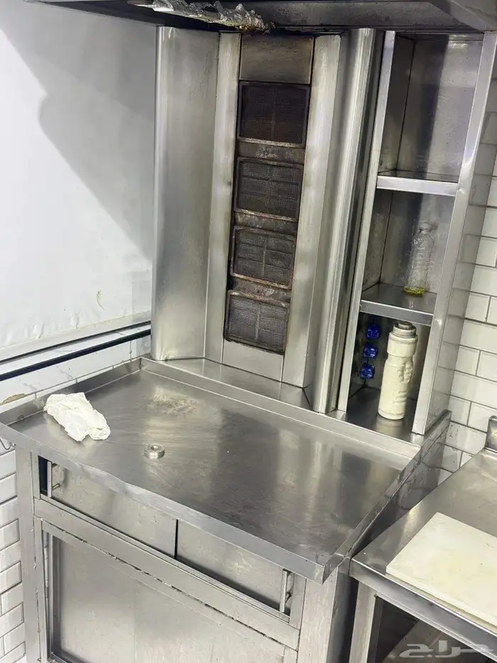 أغراض مطعم فى منطقة جيزان للبيع الكامل 13