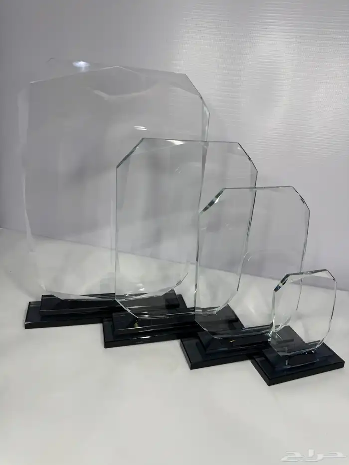 دروع تكريم فاخرة للحظات لا تنسى 1