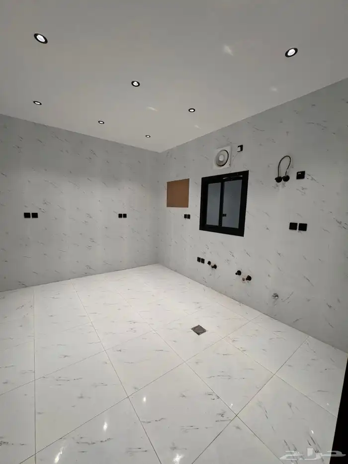 شقق فاخرة للبيع بحي الشاطى مخطط 5 بأسعار منافسة 3