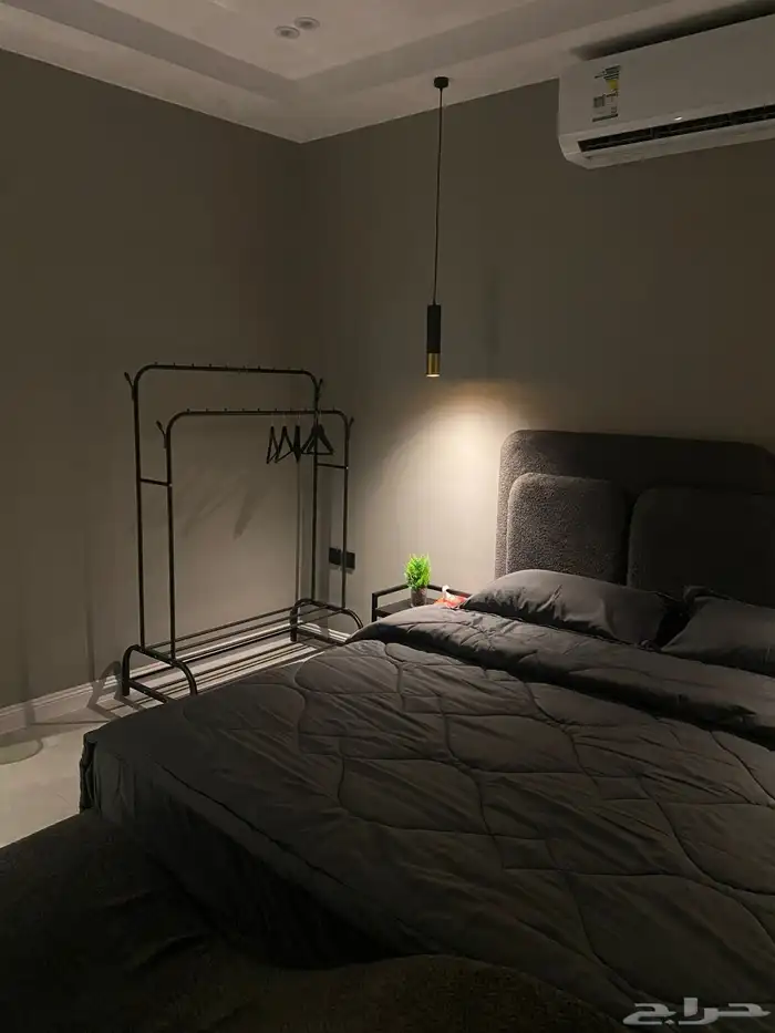 استوديو فاخر للإيجار - حي السلامة 1