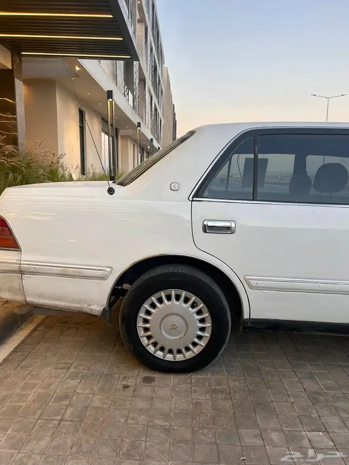 للبيع تويوتا كروان مديل 1998 19