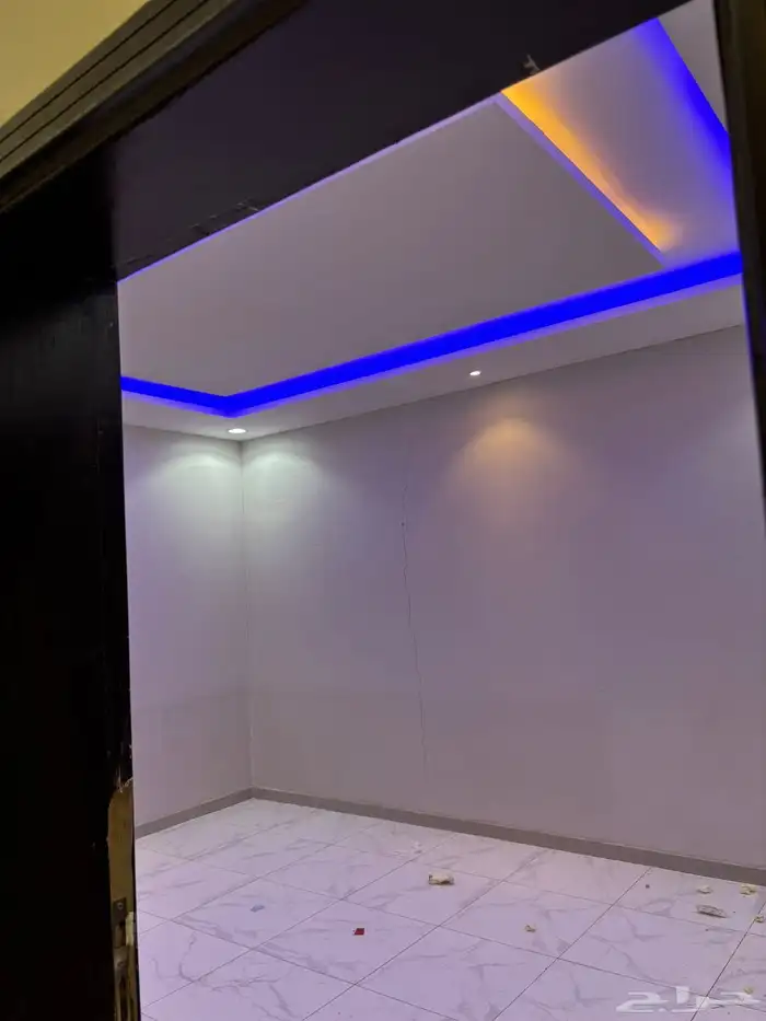 للإيجار غرفتين ومطبخ وحمام جدة الحرازات 4