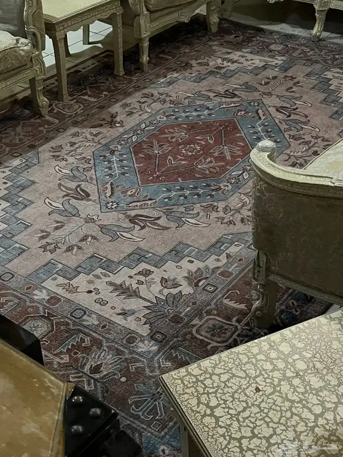 فرشة كبير للبيع بسعر لطيف 1