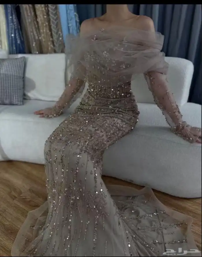 فستان للبيع 0