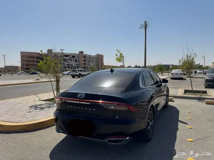 ازيرا 2021 6سلندر 1