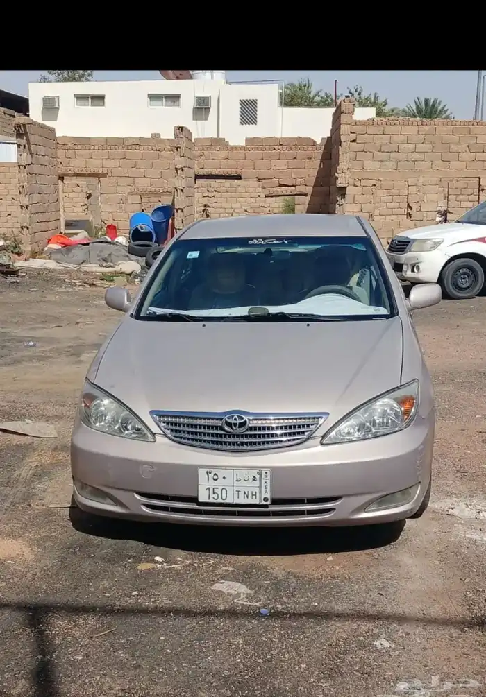 كامري 2004 مع لوحه ت 0