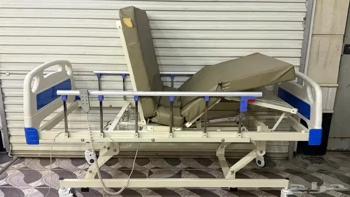 سرير طبي كهربائي 1