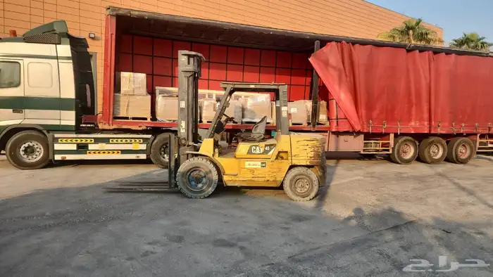 فوركلفت رافعات شوكيه للايجار forklifts All sizes For rent 3