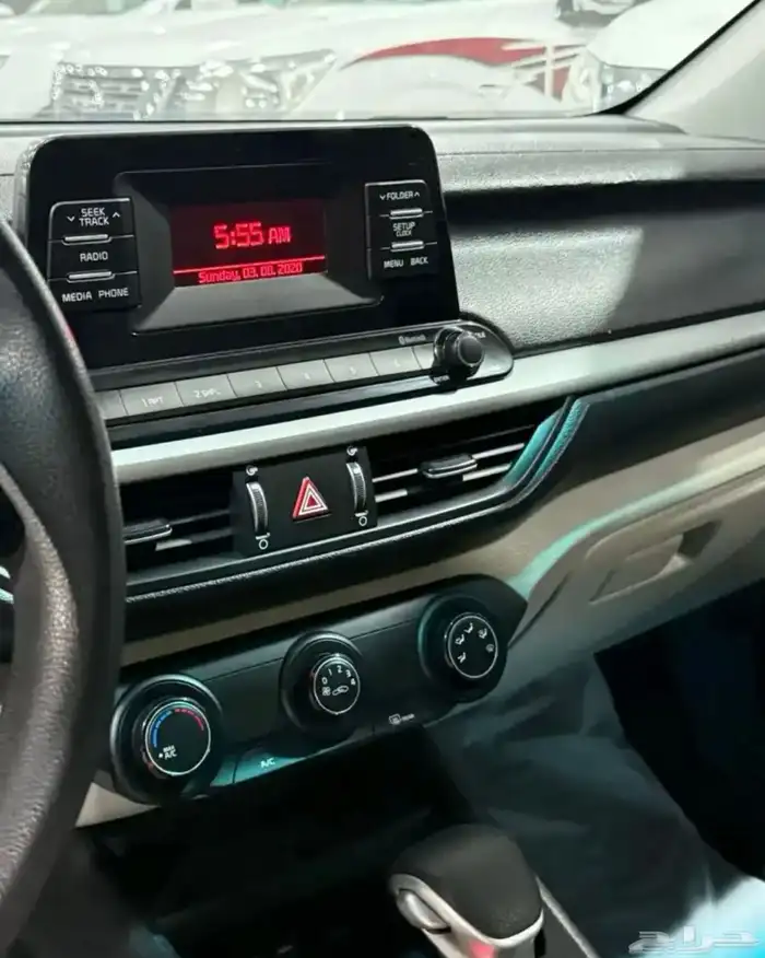 كيا سيراتو 2021 لؤلؤي لدى معرض(عبيد الرشيدي) 6