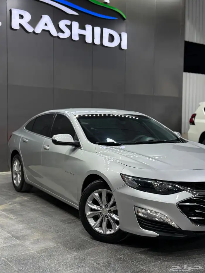 ماليبو 2021 فضي متوفر لدى معرض(عبيد الرشيدي) 12