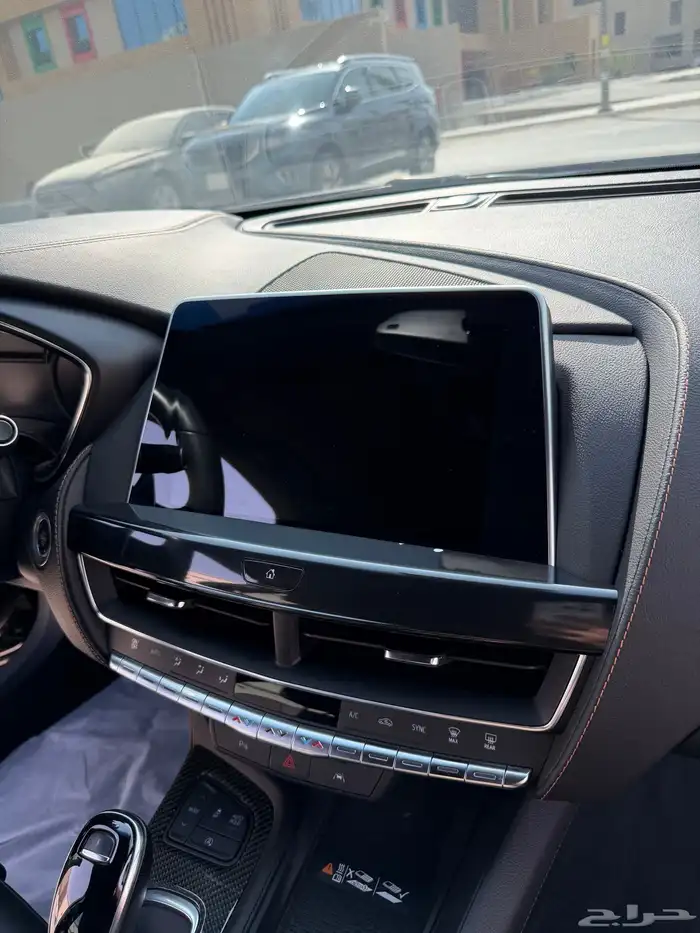 كاديلاك CT5 2022 فئة سبورت مواصفات مميزة ضمان الوكيل كدلك 36