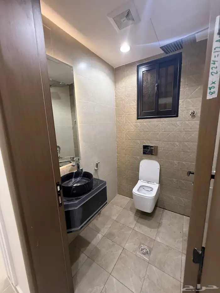 للبيع شقق علويه بمصعد وسطح خاص حي الزهور المحاله ابها 500 14