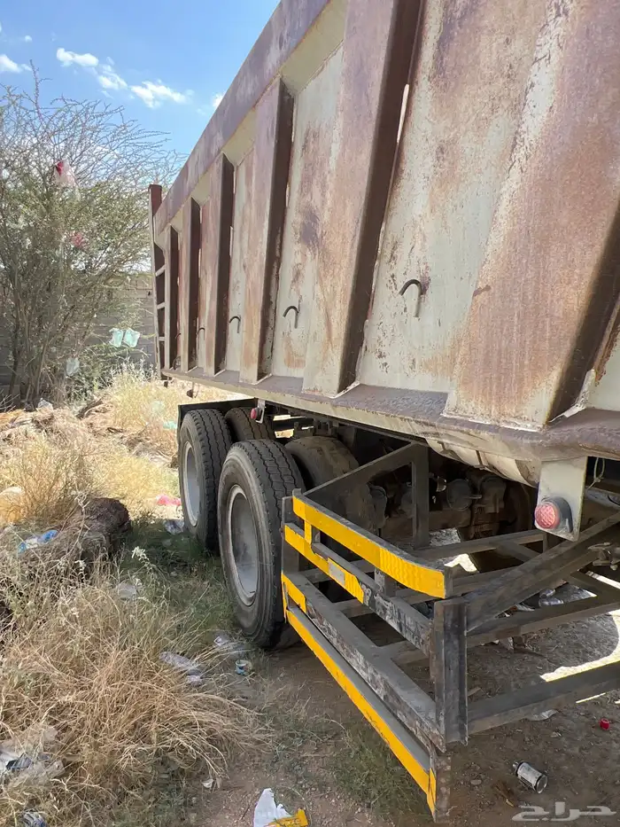 صندوق قلاب موديل 2015 نضيف قاعده 16 مشروط 4