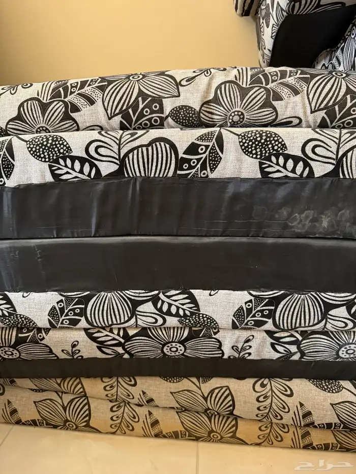 للبيع مساند و مراكي 1