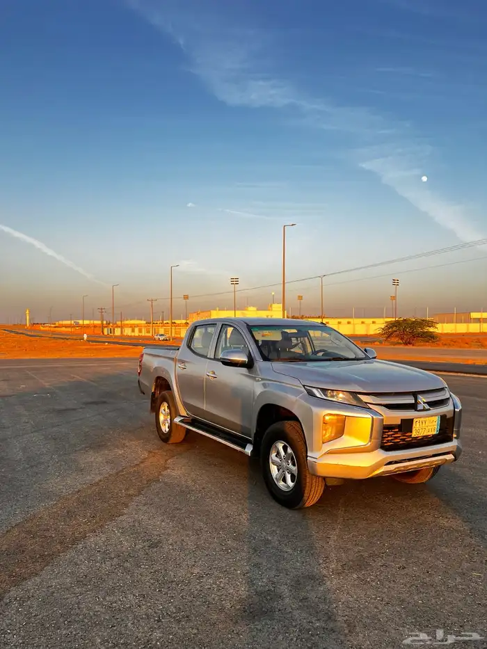 ميتسوبيشيL200 2022 1