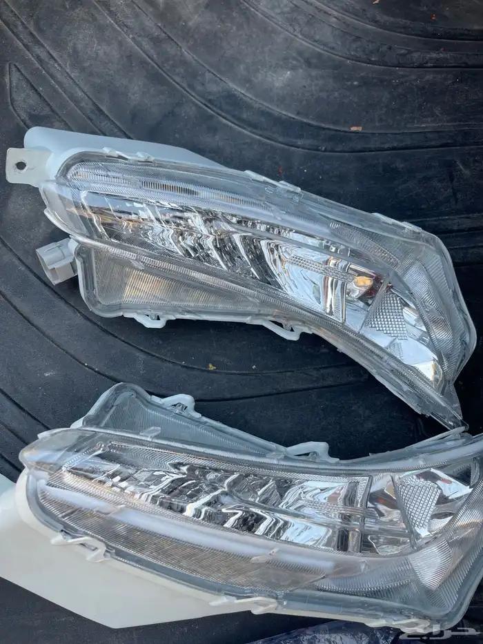 كشافات كامري 2016-2017 0