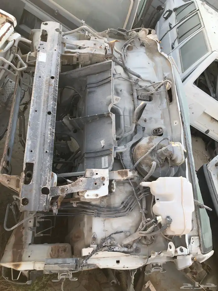 غماره هايس واجهه وجوانب باص تيوتا للبع تشليح 10