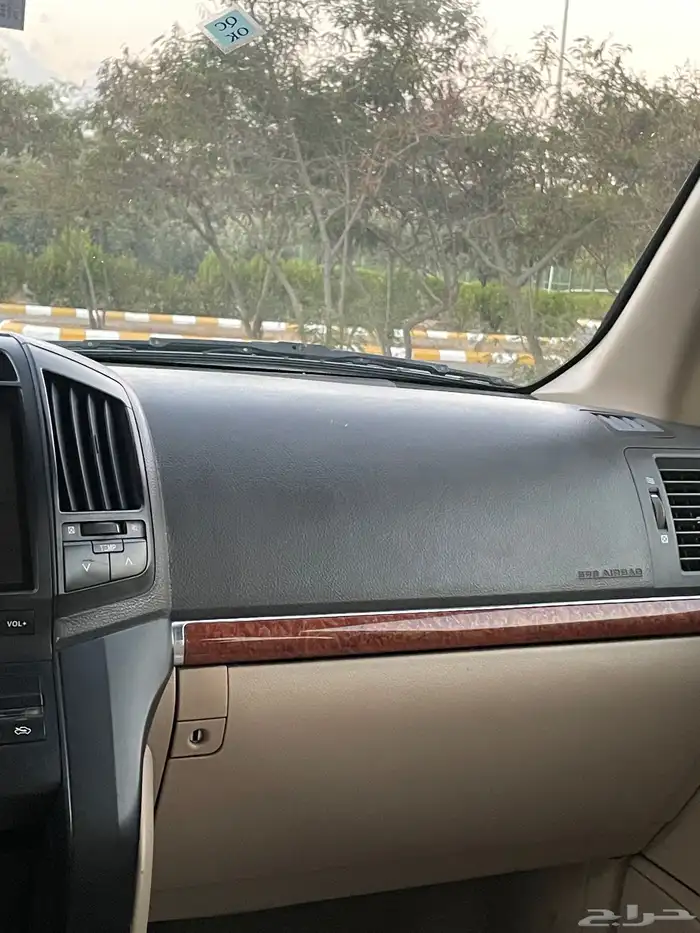 جيب صالون 2012 ستة سلندر قير اتوماتيك 21