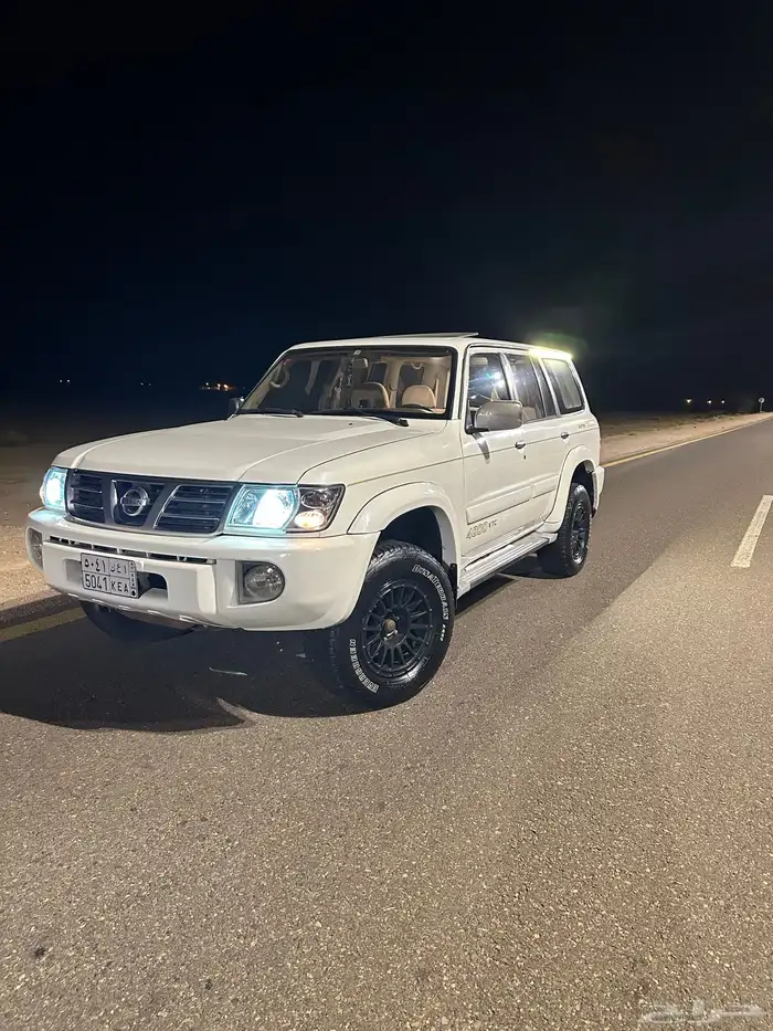 للبيع فتك 2004 LS2 0