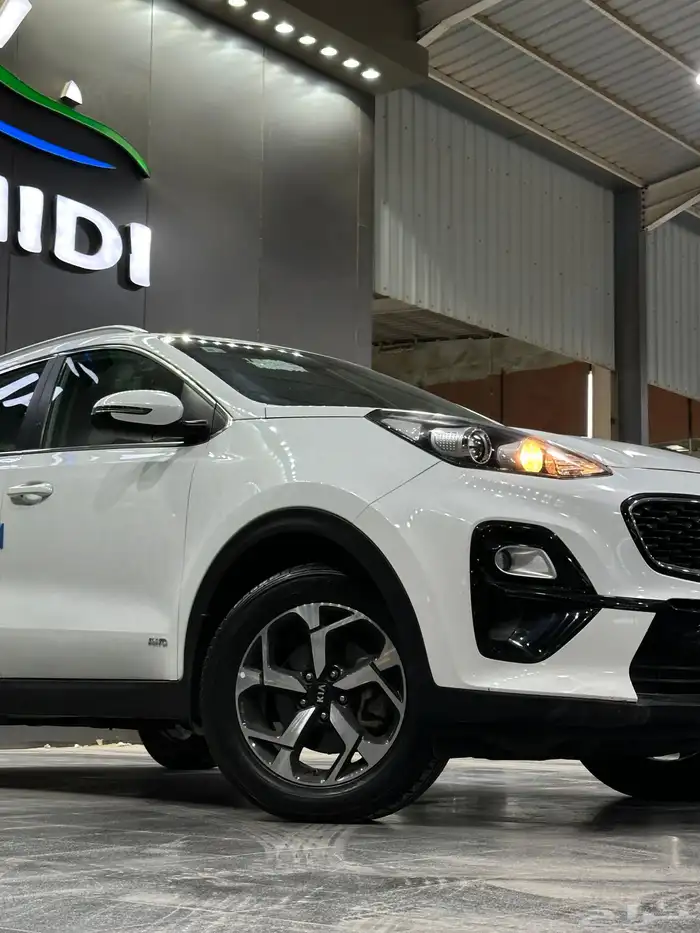 كيا سبورتاج 2020 دبل لدى معرض(عبيد الرشيدي) 13