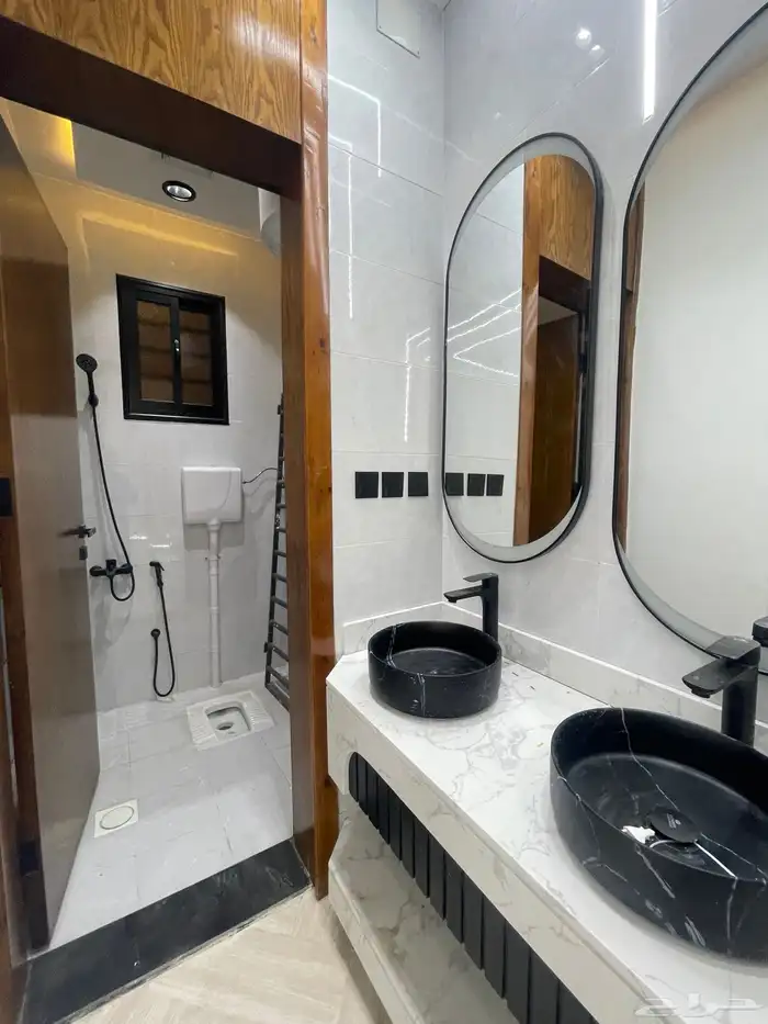 للبيع شقق علويه بسطح خاص ومصعد جاهز 550 الف شرق الخميس 8