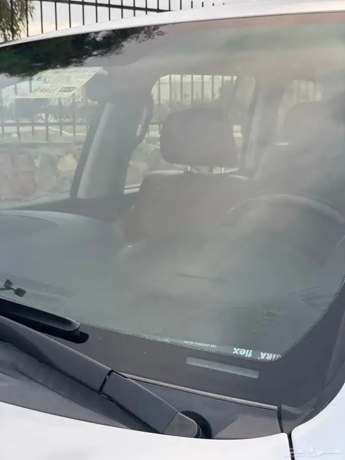 لكزس 2011 قل dd ماشي180 الف 20