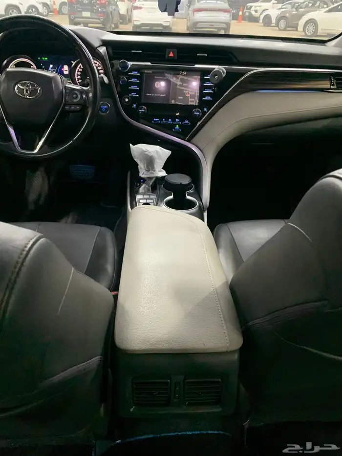 للبيع كامري 2018 فل كامل هايبرد . 9