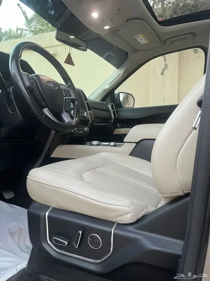 فورد إكسبيديشن بلاتينوم 2019 (Platinum) وارد الجزيرة مخزن 26