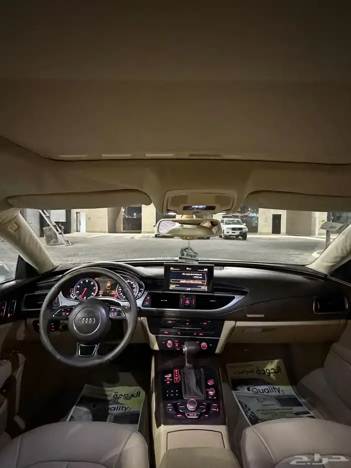 للبيع اودي A7 ممشى قليل منوة المستخدم 10