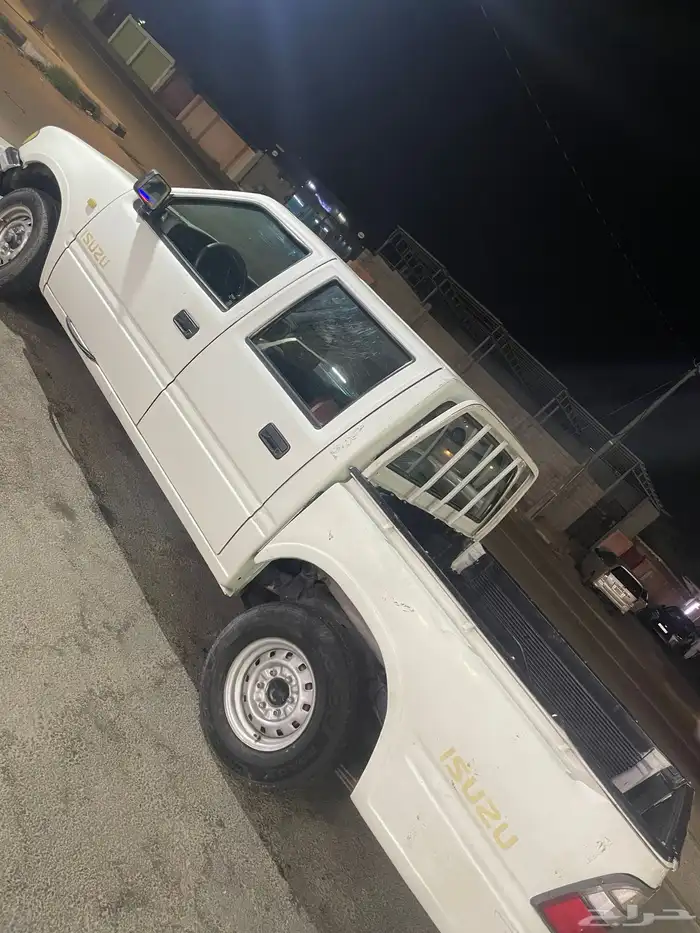 اسوزوا 2007 للبيع 0