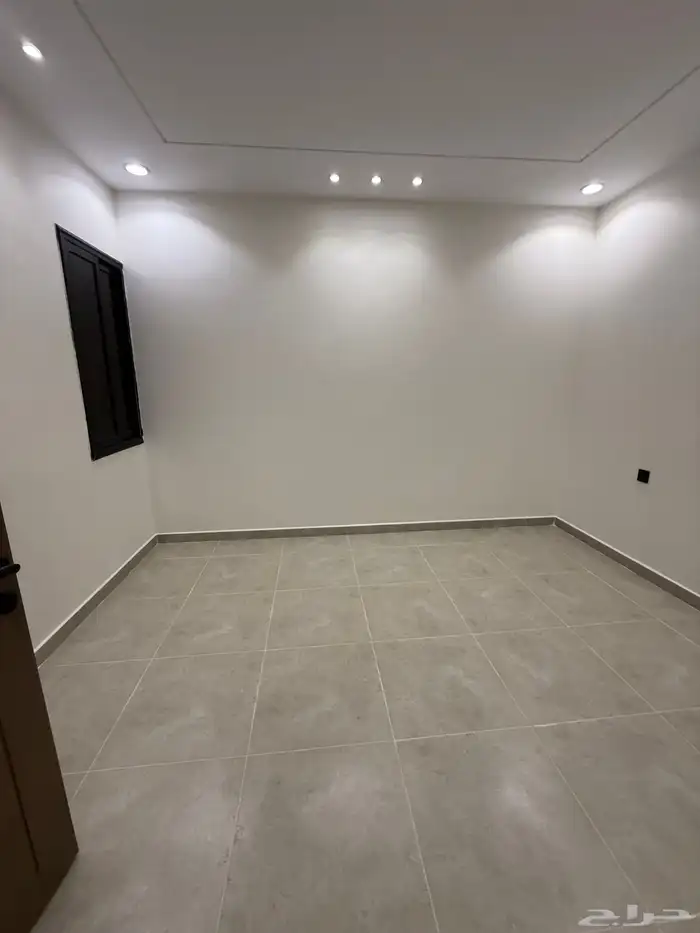 للبيع شقق علويه بمصعد وسطح خاص حي الزهور المحاله ابها 500 15