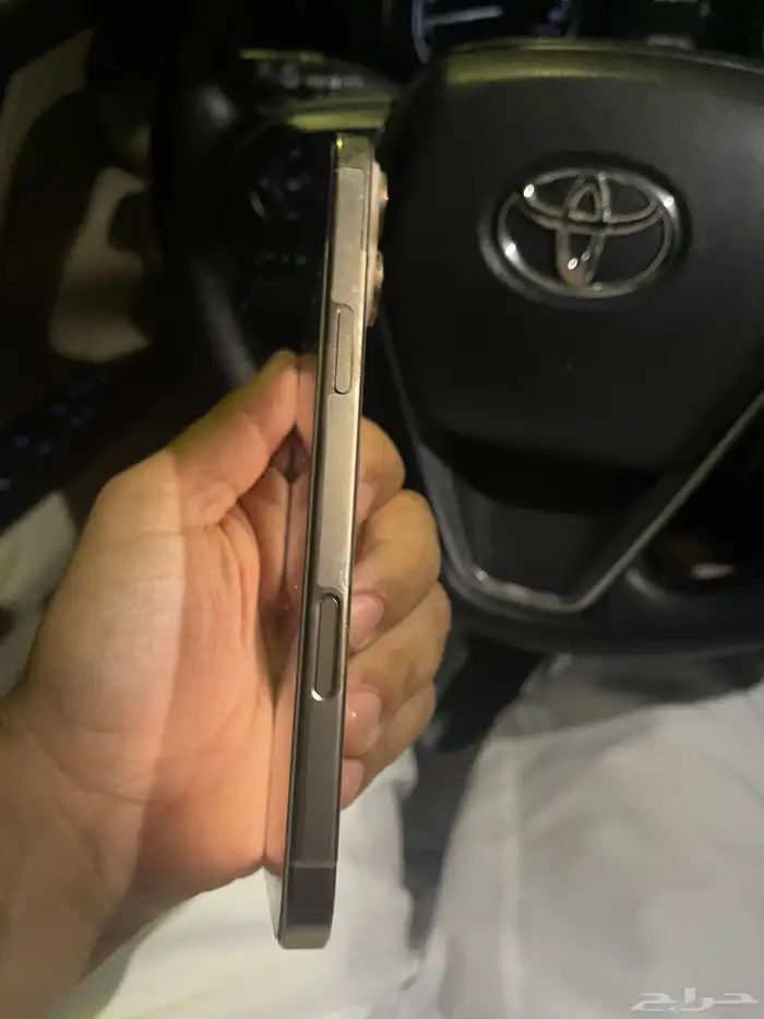 ايفون 16 برو ماكس 3