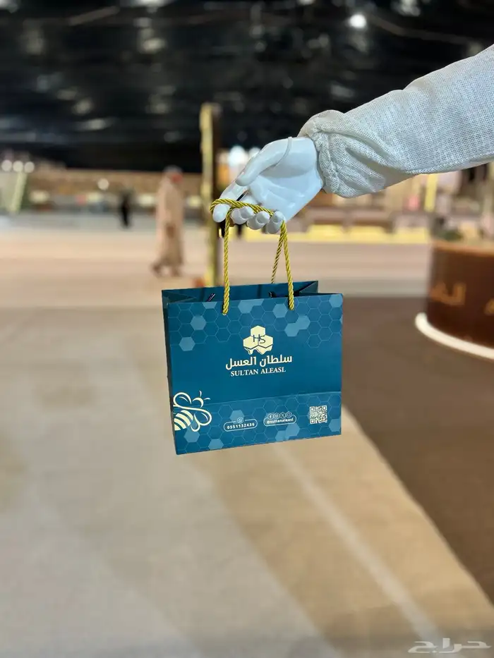 تيشيرت تطريز طباعة الأكواب ستكرات لوقو جلد 0