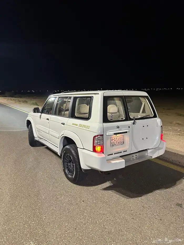 للبيع فتك 2004 LS2 1